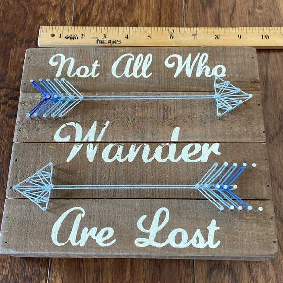 Motivational sayings. 2 of the 3 are done with nails and string. Very unique. - Picture 2 of 8